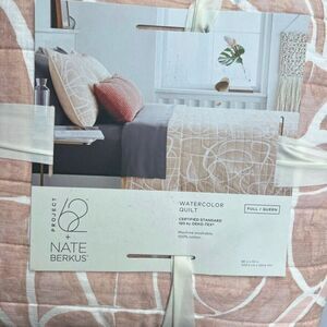 Project 62 Nate Berkus Watercolor Quilt Full/Queen NEW
